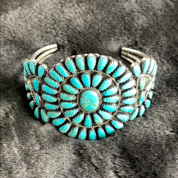 Jewelry - 🌺 STUNNING Turquoise & Sterling Navajo Cuff